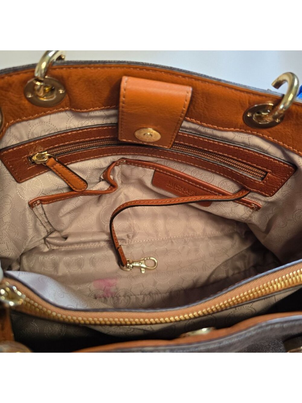 Michael Kors Cynthia Brown Monogram Medium Tote Bag Chain Handles Satchel - Picture 7 of 15